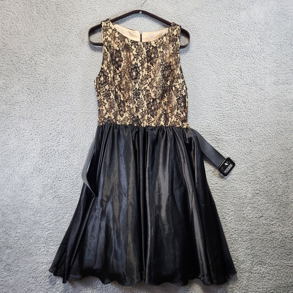 Coldwater Creek Fit & Flare Sleeveless Dress Womens 6 Floral Belted Made in USA